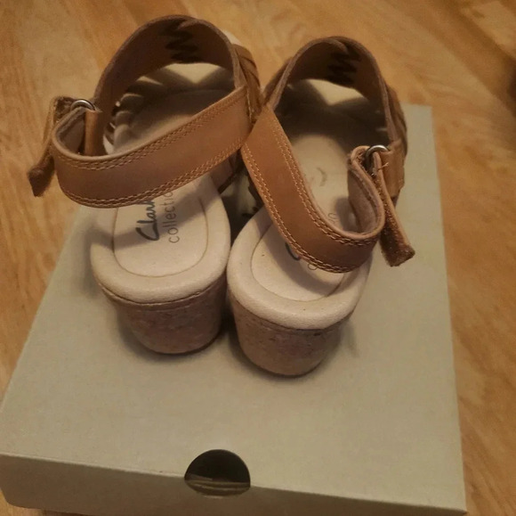 Clarks collection Gisele Ivy Tan Leather womans 7.5. Sandal platforms - Picture 5 of 6